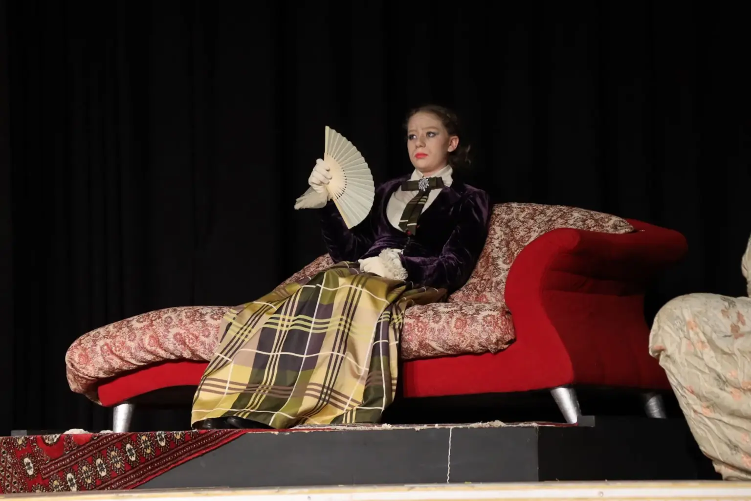 2023 04 Lender Gymnasium Theater Stolz und Vorurteil (2)