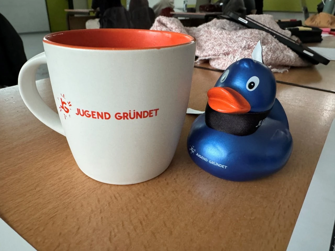 2024 12 Lender Gymnasium Sk Jugend Gruendet Pitch alter Sk (1)