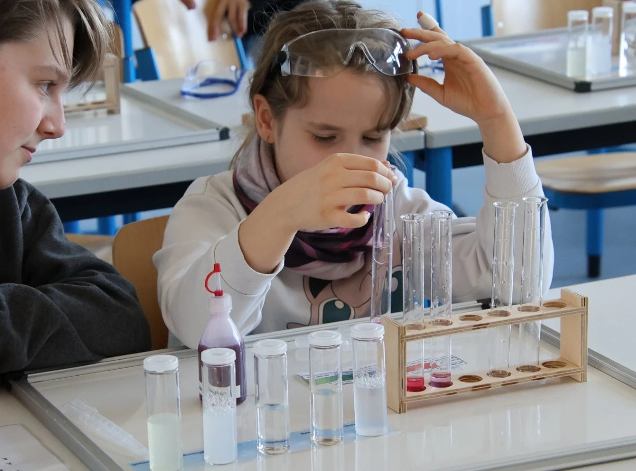 2025 02 Lender Gymnasium Schulleben Tag der offenen Tür (14)