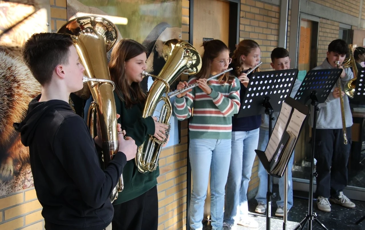2025 02 Lender Gymnasium Schulleben Tag der offenen Tür (15)