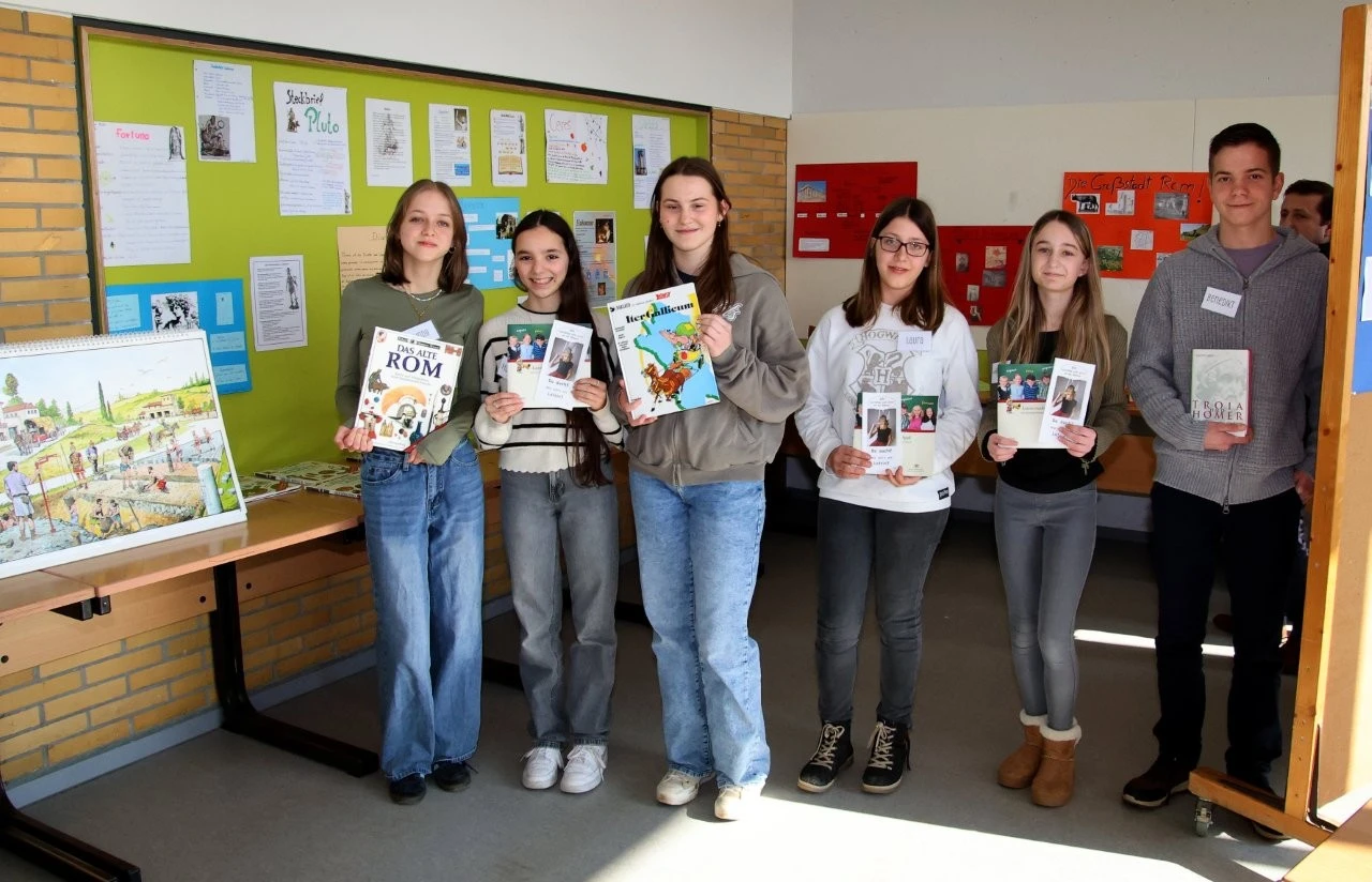 2025 02 Lender Gymnasium Schulleben Tag der offenen Tür (16)