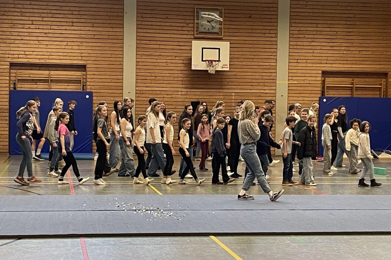 2025 02 Lender Gymnasium Schulleben Tag der offenen Tür (19)