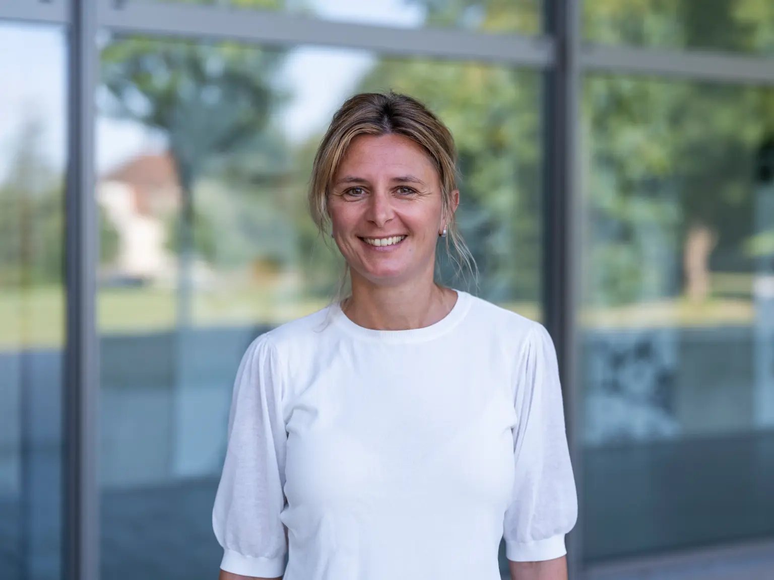 2025 Lender Gymnasium Portrait Decker