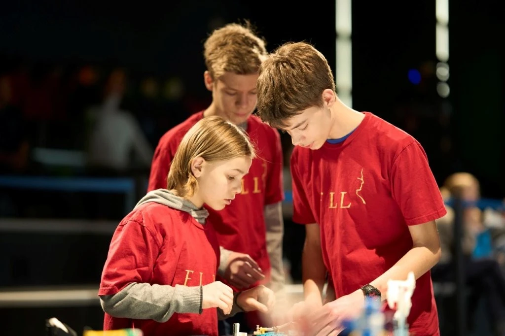 2025 01 Lender Gymnasium Robotik AG LegoLeague (4)