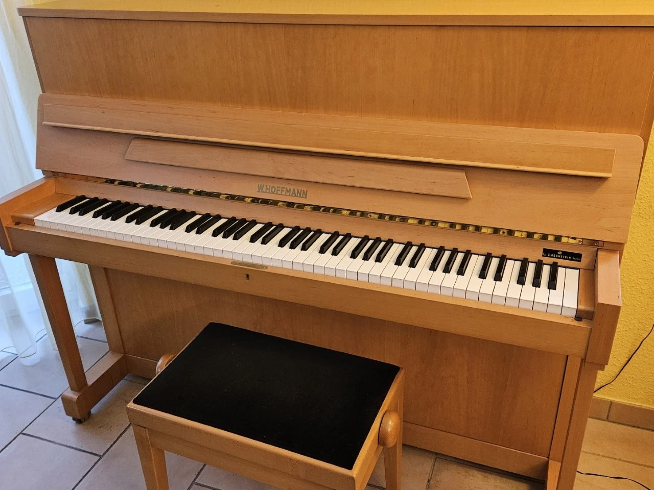 2025 04 Lender Gymnasium Musik Spende Musikinstrumente (10)