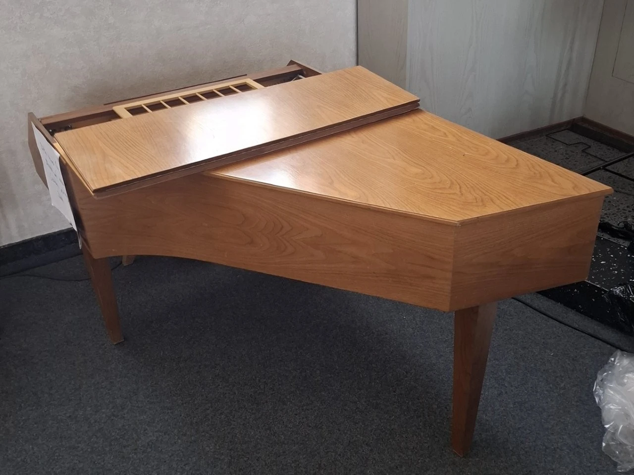 2025 04 Lender Gymnasium Musik Spende Musikinstrumente (9)