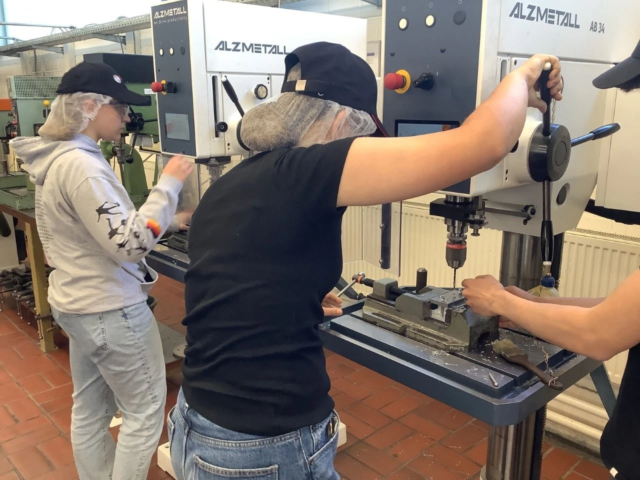 2025 05 Lender Gymnasium NwT Exkursion Bosch (6)