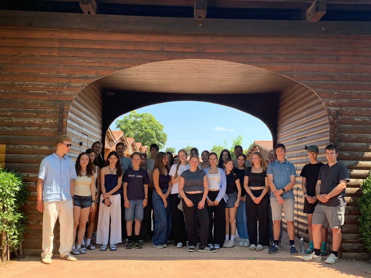 2025 07 Lender Gymnasium Religion Taize (1)