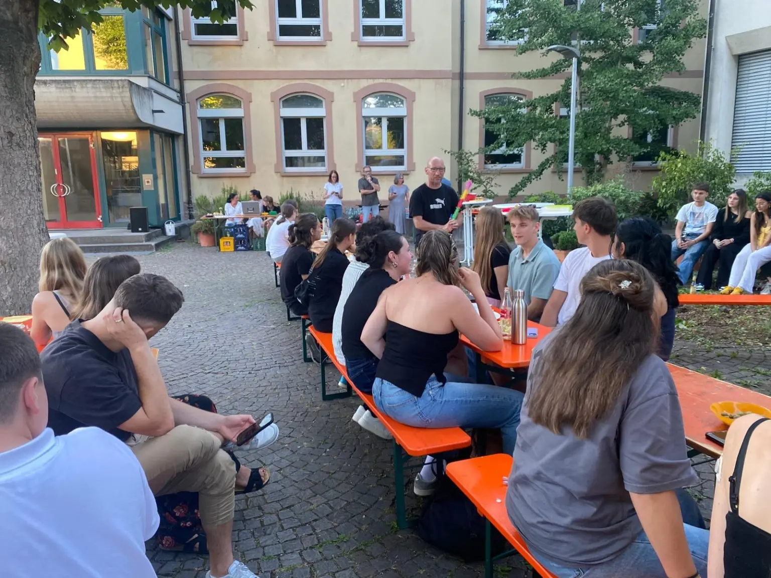 2025 07 Lender Gymnasium Spa Spanisch Abend (4)