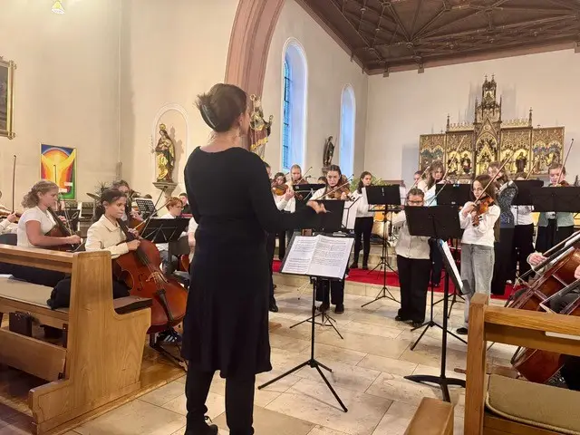 2025 10 lender gymnasium musik orchesterkonzert 3