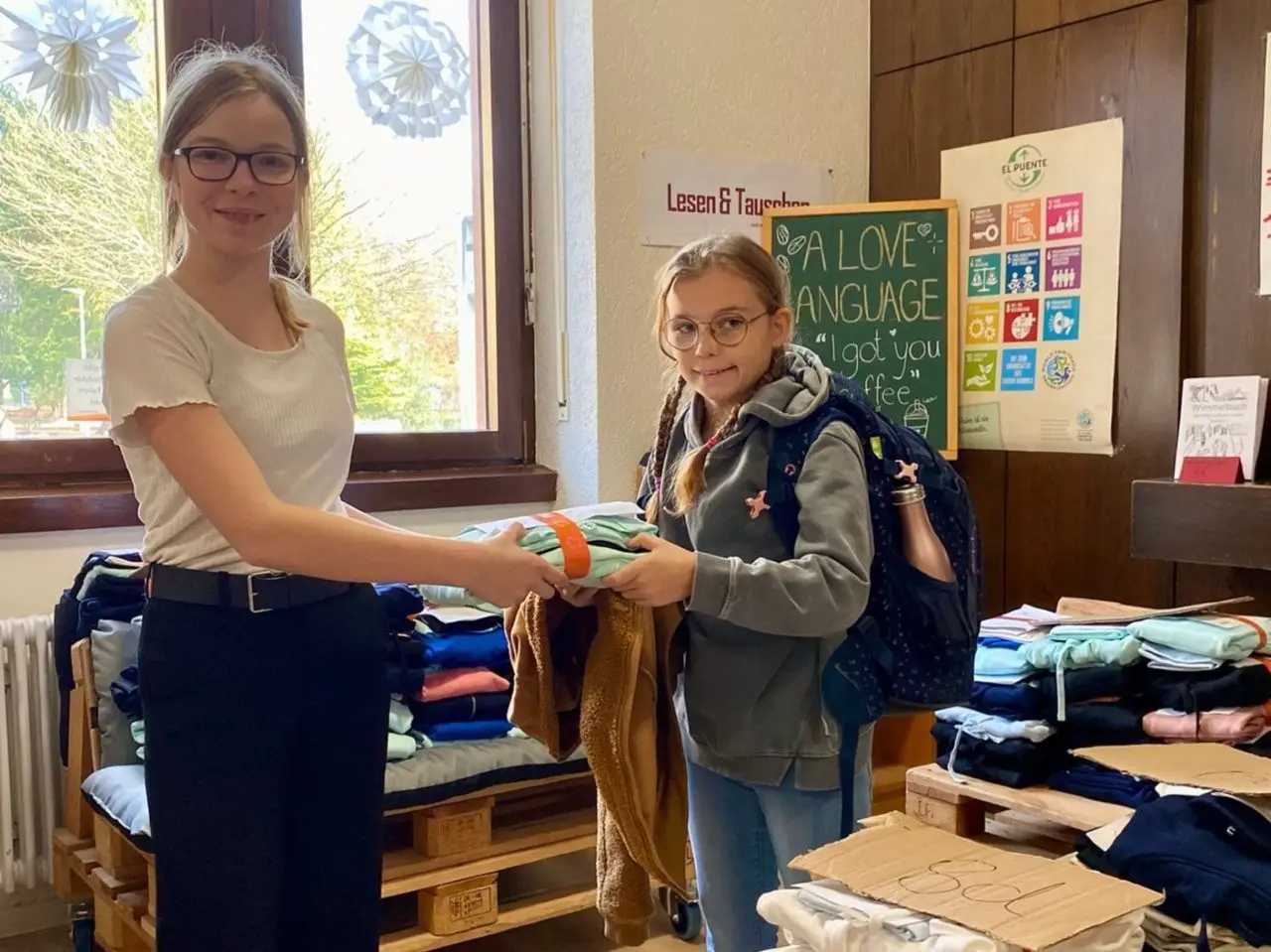 2025 11 lender gymnasium el mundo schulkleidung 6