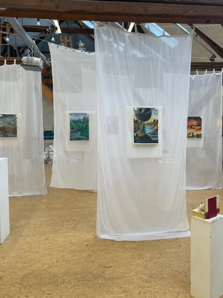 2025 12 lender gymnasium kunst ausstellung 2