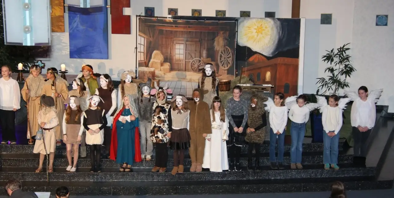 2025 12 lender gymnasium musik weihnachtskonzert unterstufentheater 7