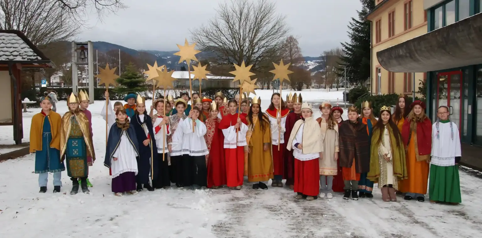 2026 01 Lender Gymnasium Schulseelsorge Sternsinger (1)