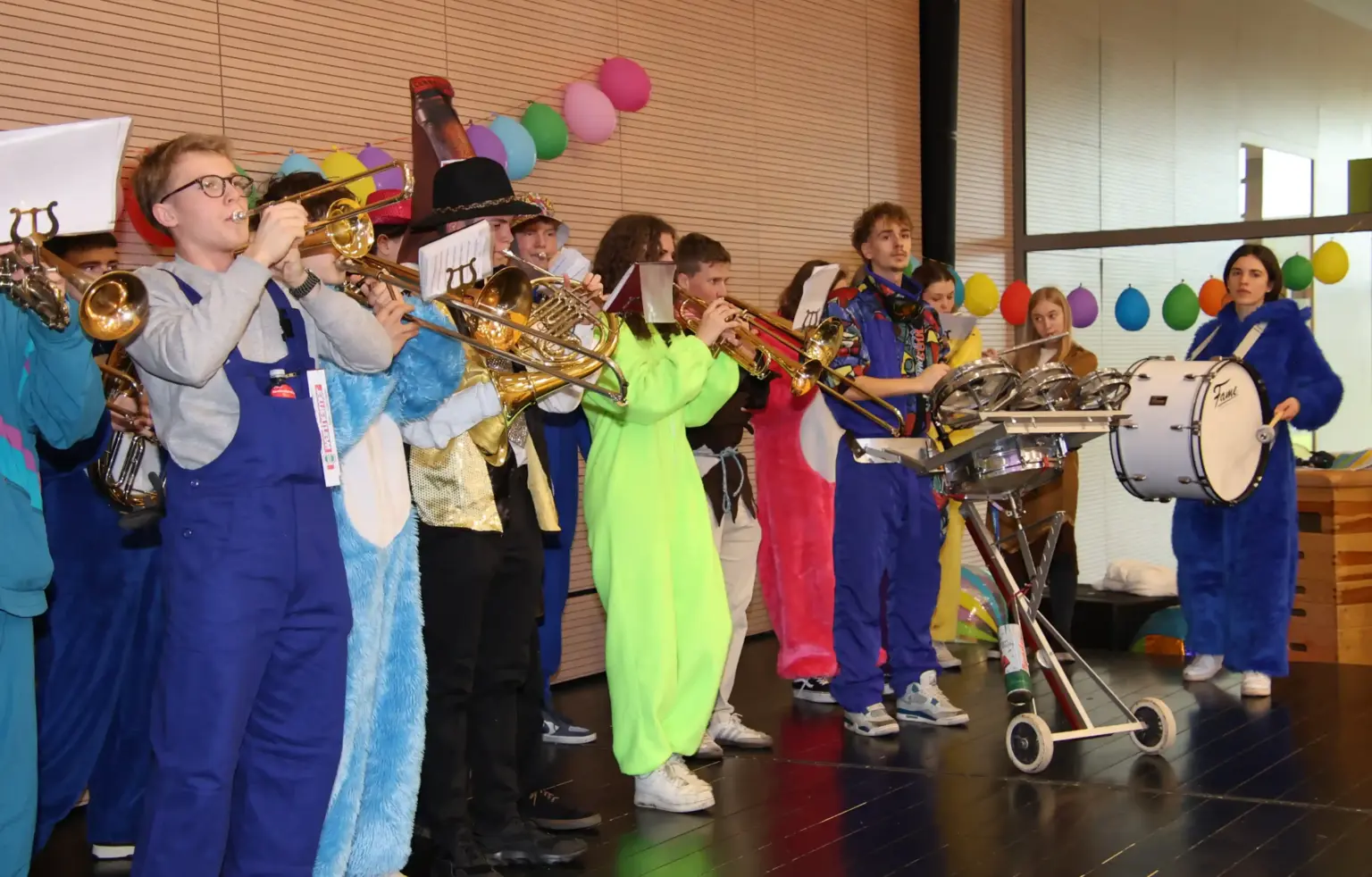 2026 02 Lender Gymnasium Schulleben Sextanerfastnacht (8)