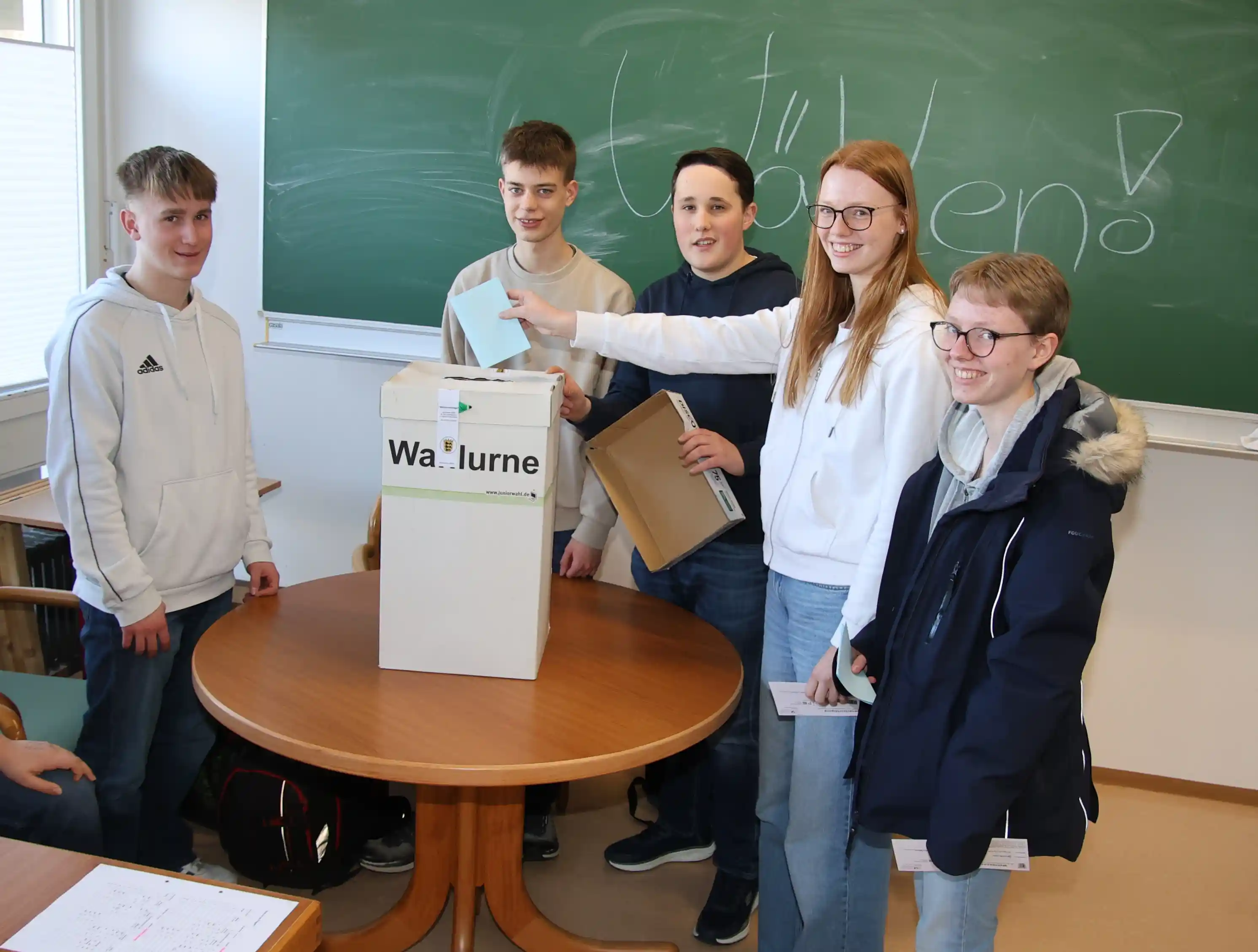 2026 03 Lender Gymnasium GK Juniorwahl (1)