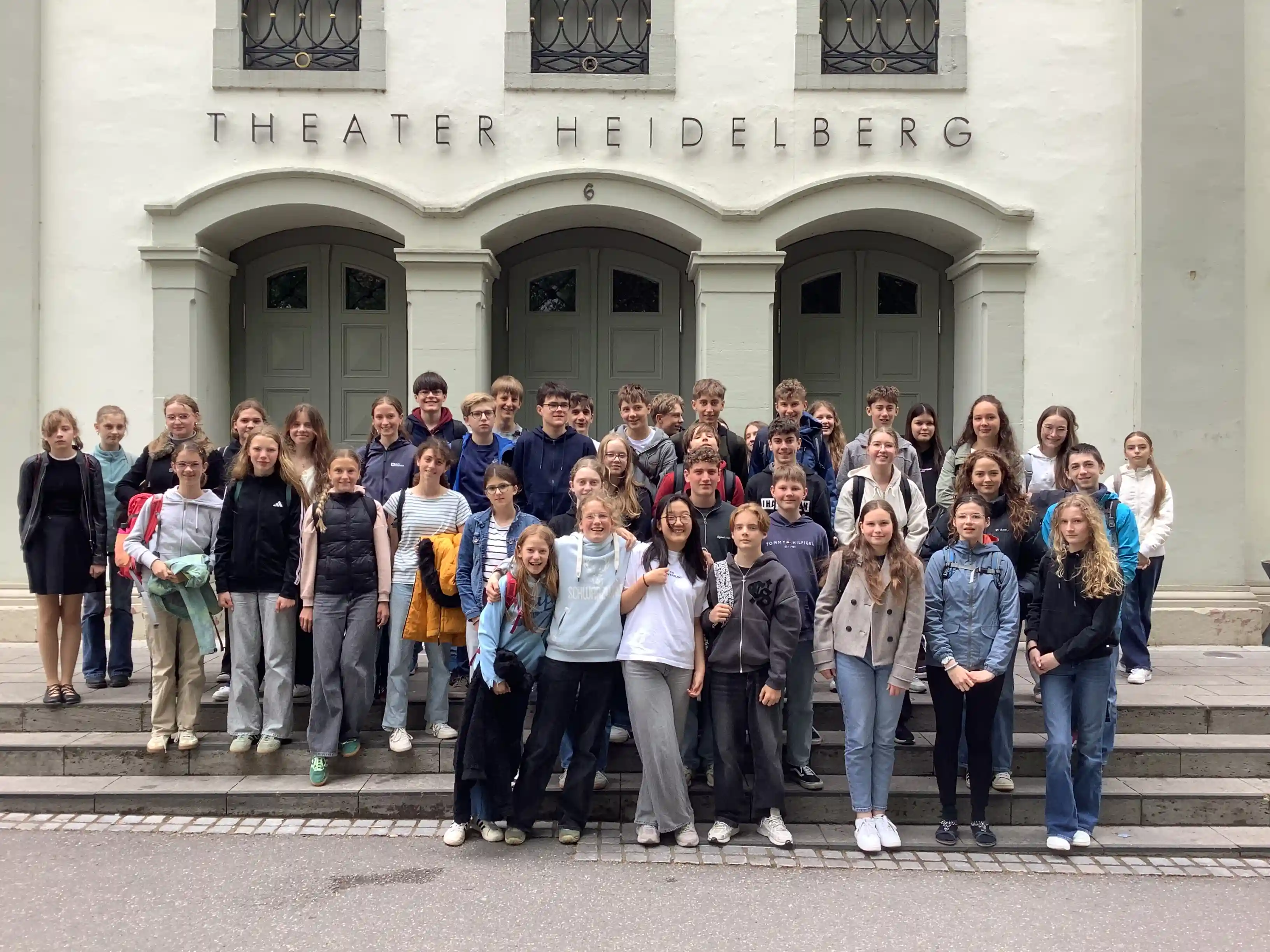 2026 05 Lender Gymnasium Deutsch Theaterfahrt Klasse8