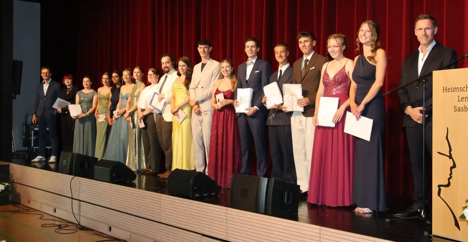 2026 07 Lender Gymnasium Abitur AG (01)