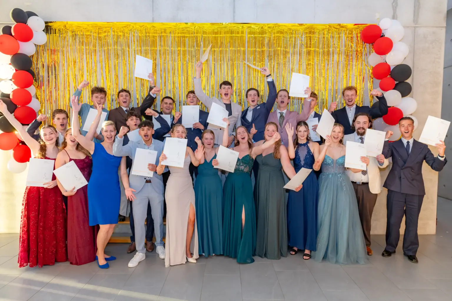 2026 07 Lender Gymnasium Abitur BG (15)