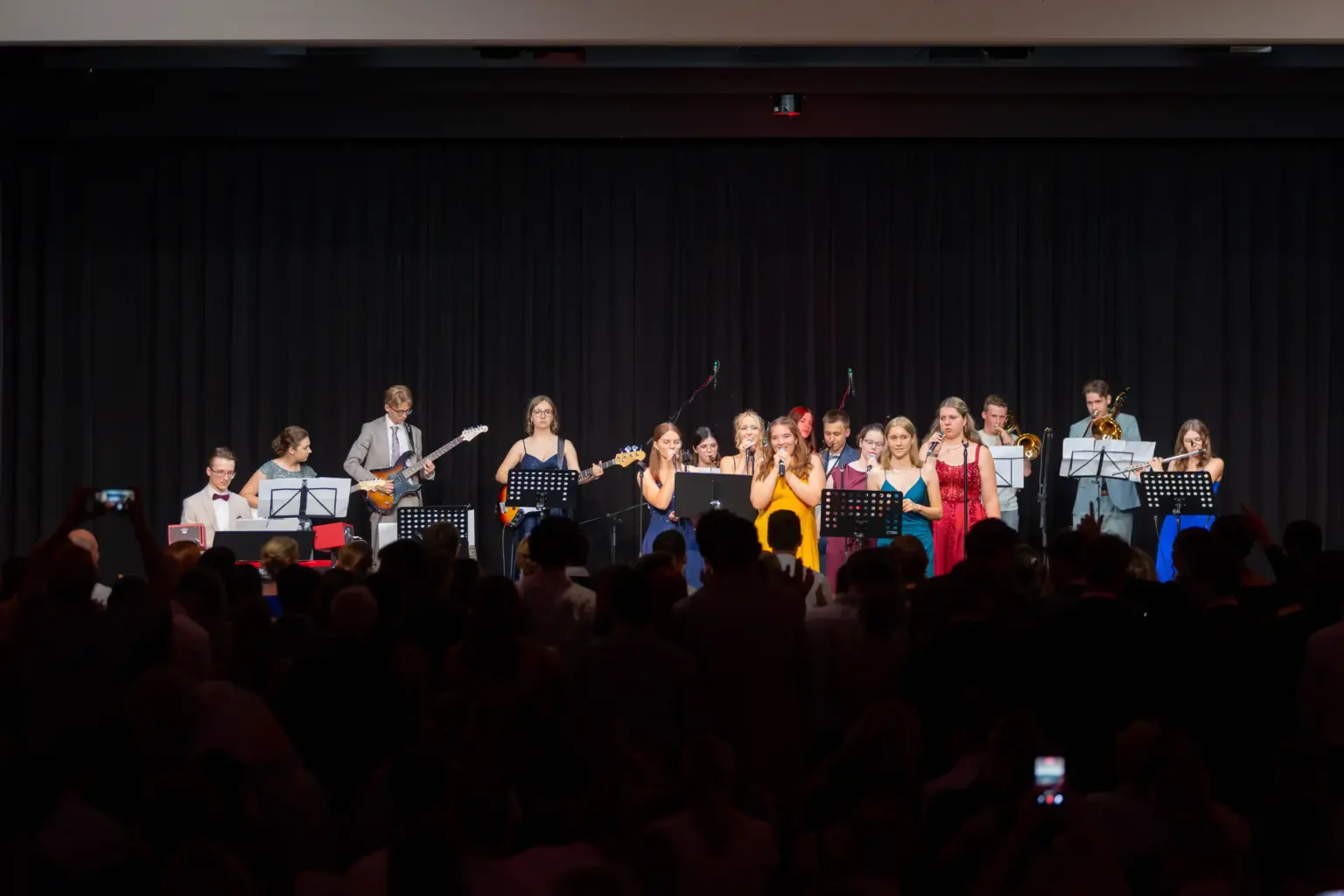 2026 07 Lender Gymnasium Abitur BG (19)
