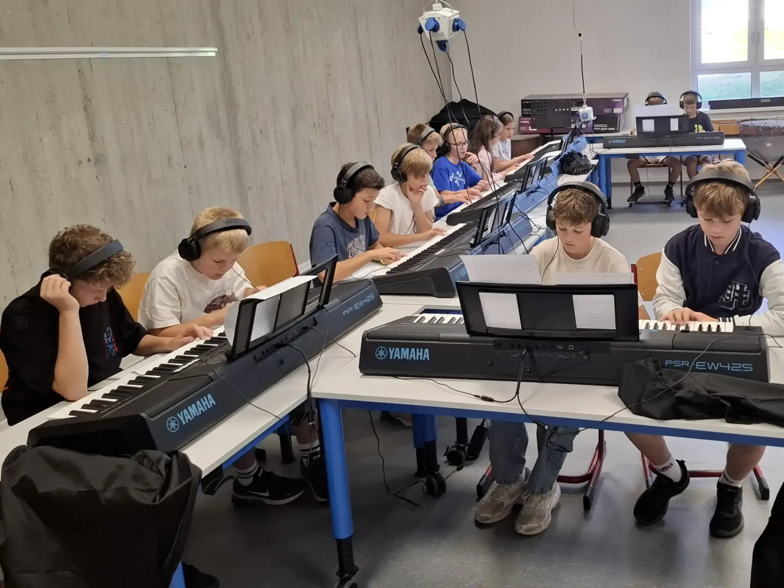 2026 07 Lender Gymnasium Musik Keyboardraum (7)