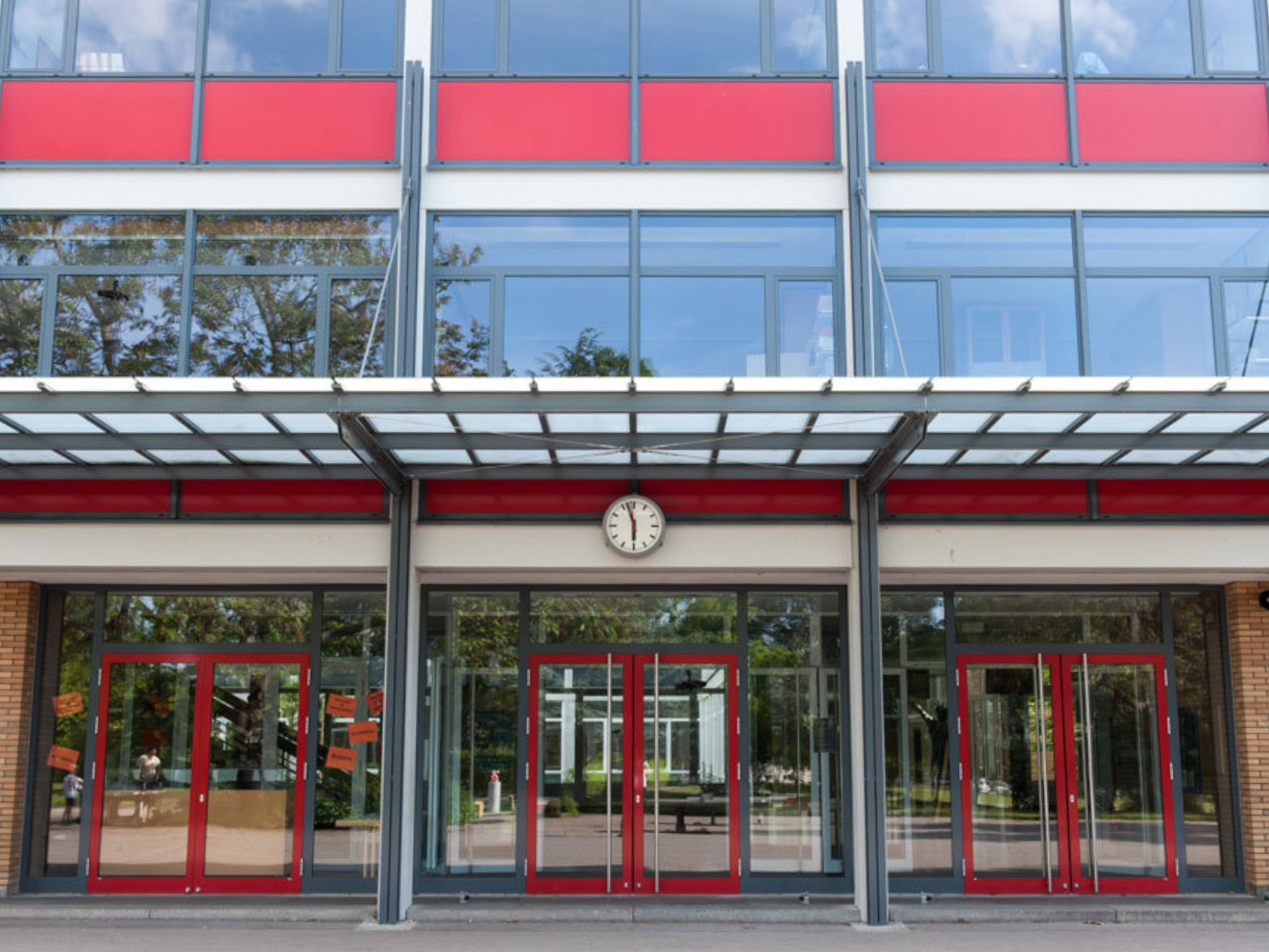 Lender Gymnasium Kachel Allgemeinbildendes Gymnasium