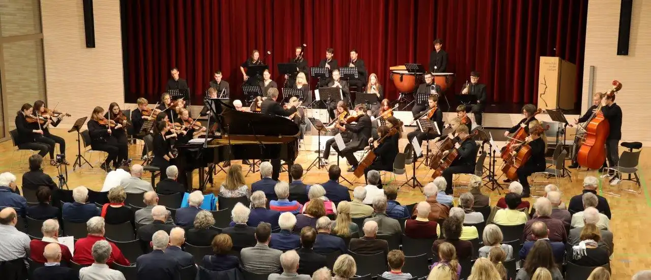 Lender AG Mu Sinfonieorchester